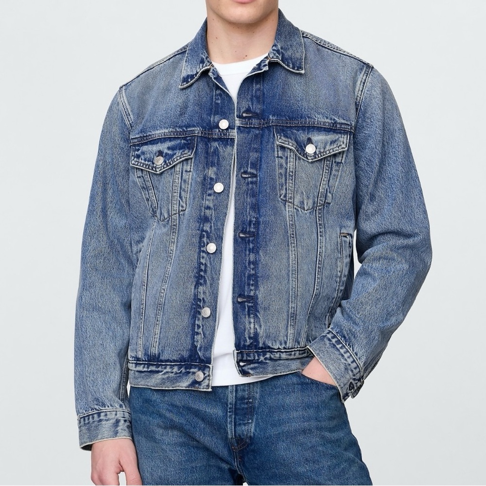 NEW GAP Icon Denim Jacket - Men’s XL